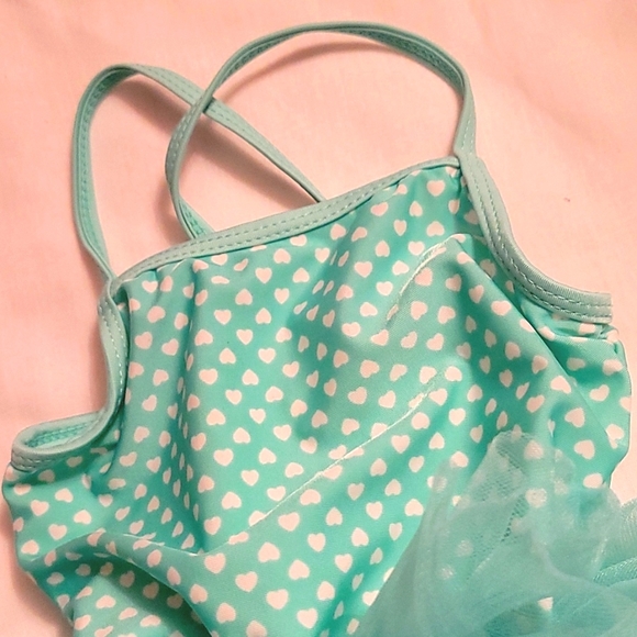 Girl's OP 1 Piece Heart Swimsuit with Skirt - Picture 7 of 11